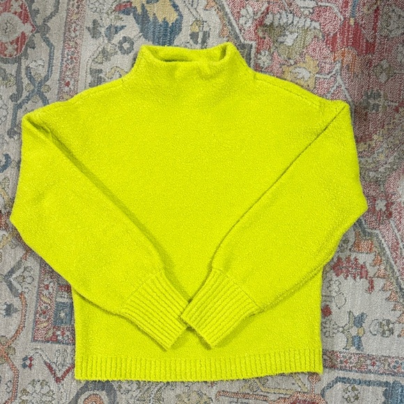 Marled Sweaters - Bright Yellow Women's Sweater, Marled Size M, Super Cute!!